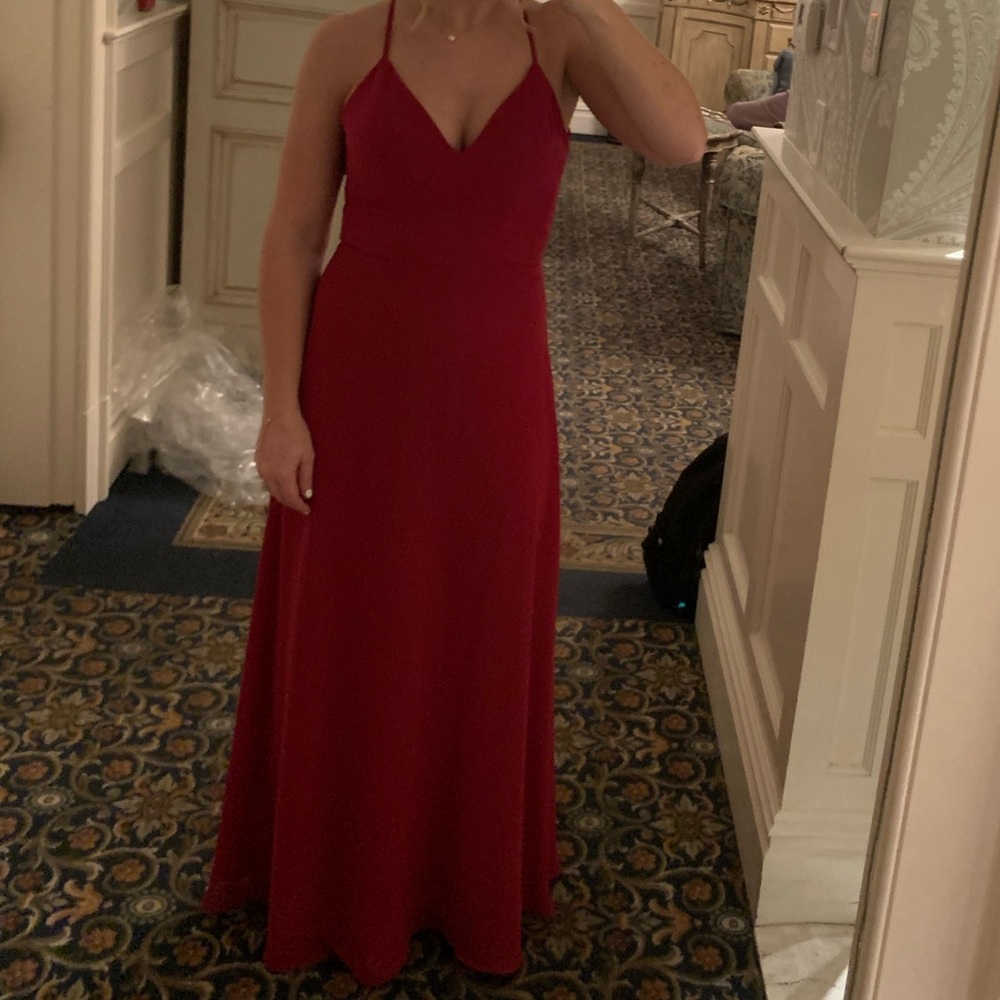 Red Sleeveless V-Neck Gown for Weddings